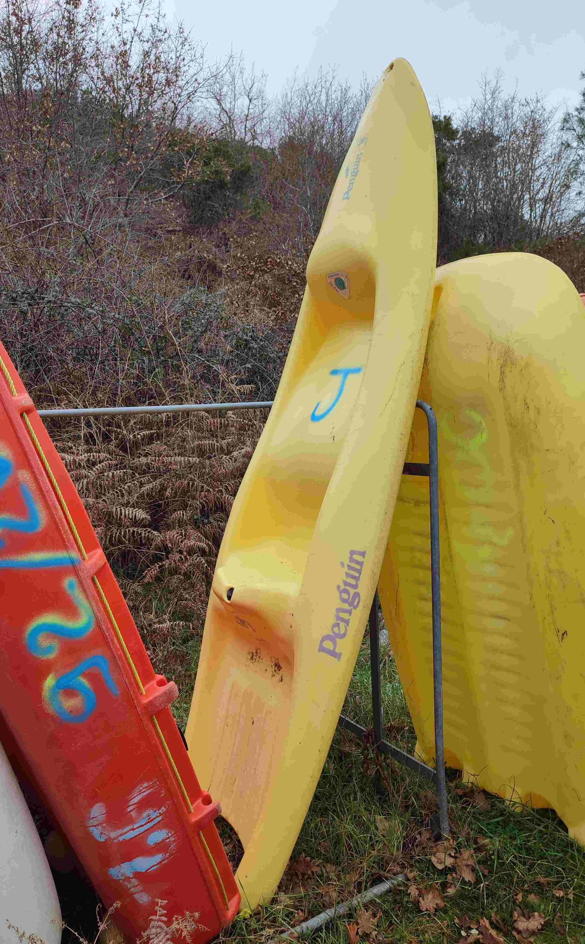 Null Kayak PENGUIN (réf. Lot J). Visite et enlèvement impérativement sur RDV. Pr&hellip;