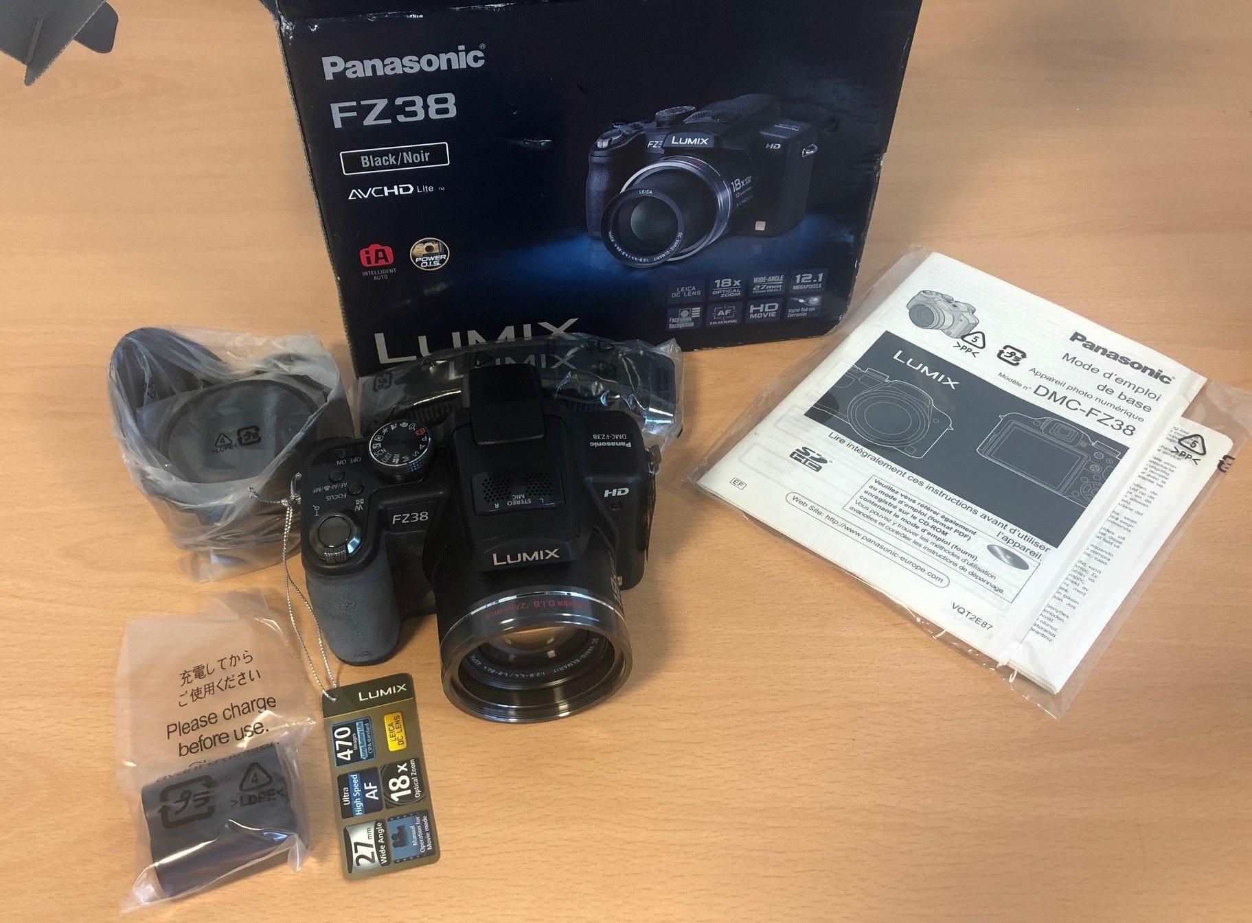 Null Appareil photo PANASONIC Lumix FZ38, optical zoom X18, 12 Mp, dans sa boite&hellip;