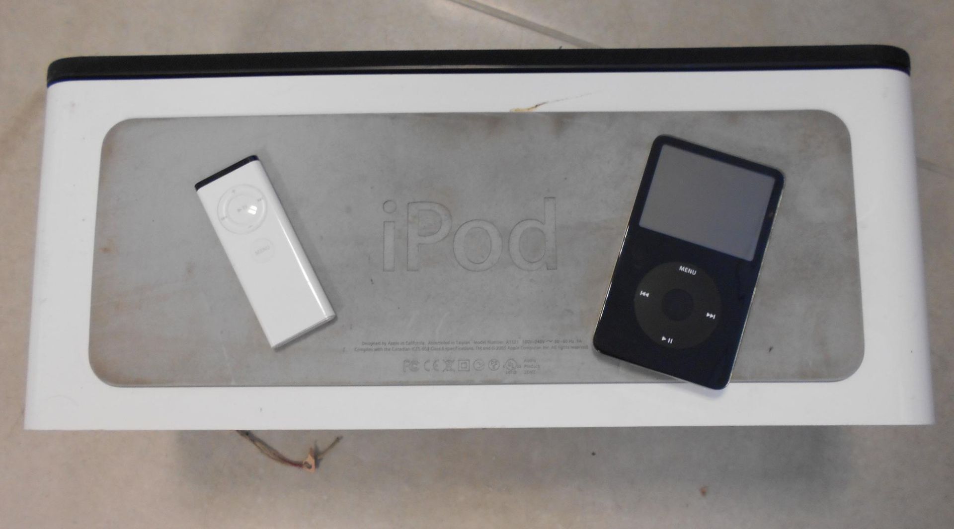 Null APPLE iPod Hi-fi Home Stéreo A1121 Speaker Dock, avec télécommande et d'un &hellip;