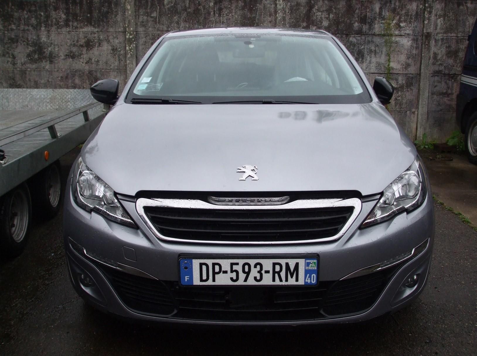 Null [RP] 
	 
Réservé aux professionnels du véhicule
	 PEUGEOT 308 1.6 BlueHDi 1&hellip;