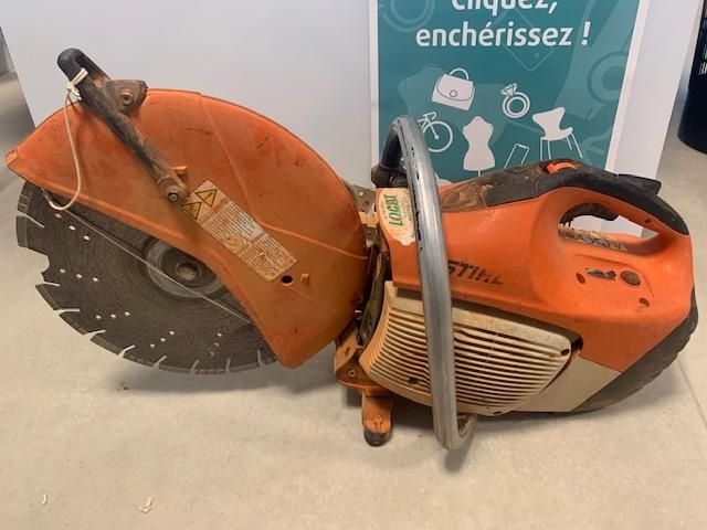 Null Découpeuse à disque thermique STIHL, modèle 410, avec 6 disques GOLZ LBA66 &hellip;