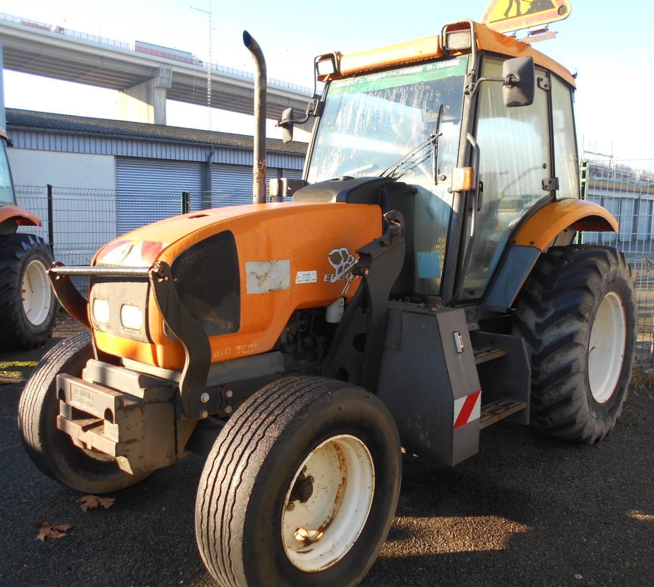 Null [RP] 
Reserved for professionals

	 RENAULT Ergos 100 tractor, diesel, imm.&hellip;