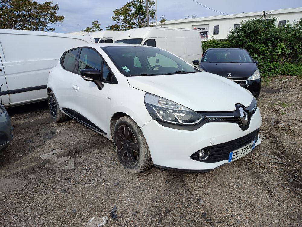 Null [RP][ACI] RENAULT Clio 0.9 TCe 90 Limited, Petrol, imm. EC-639-NB, Type M10&hellip;