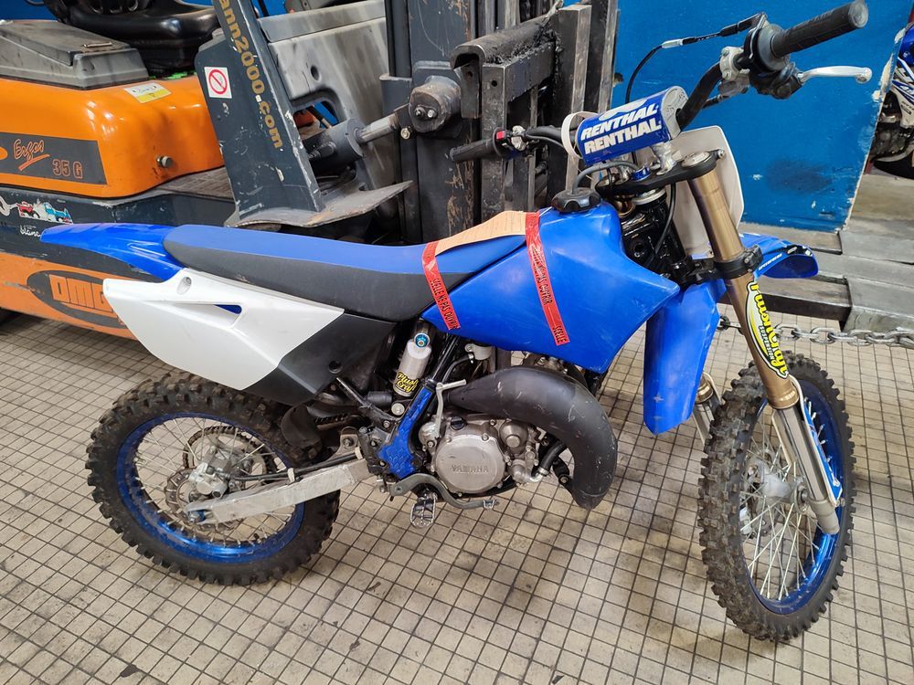 Null [RP] Motocross YAMAHA YZ 85, Essence, n° de série JYACB13C000001286, modèle&hellip;