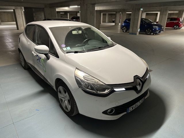 Null [CT] RENAULT CLIO 4 5 Portes 0.9 TCe, Essence, imm. CW-647-ZG, Type M10RENV&hellip;