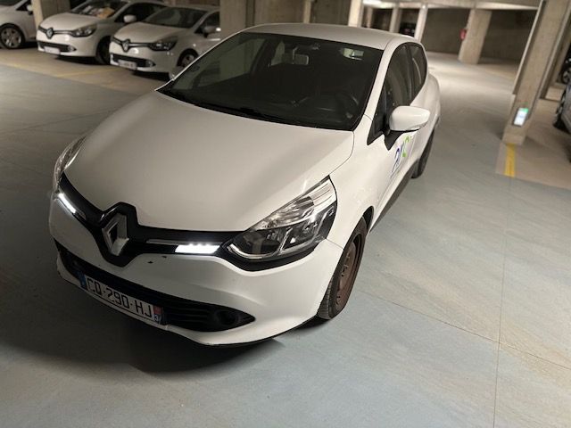 Null [CT] RENAULT CLIO 4 5 Portes 0.9 TCe, Essence, imm. CQ-290-HJ, Type M10RENV&hellip;