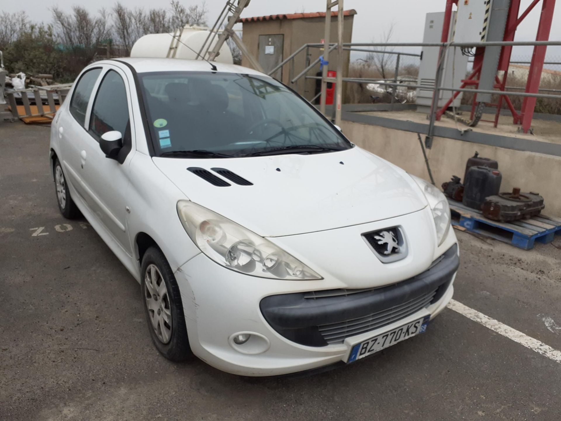 Null [RP] Lot reserved for car professionals.
PEUGEOT 206+, Gazole, imm. BZ-770-&hellip;