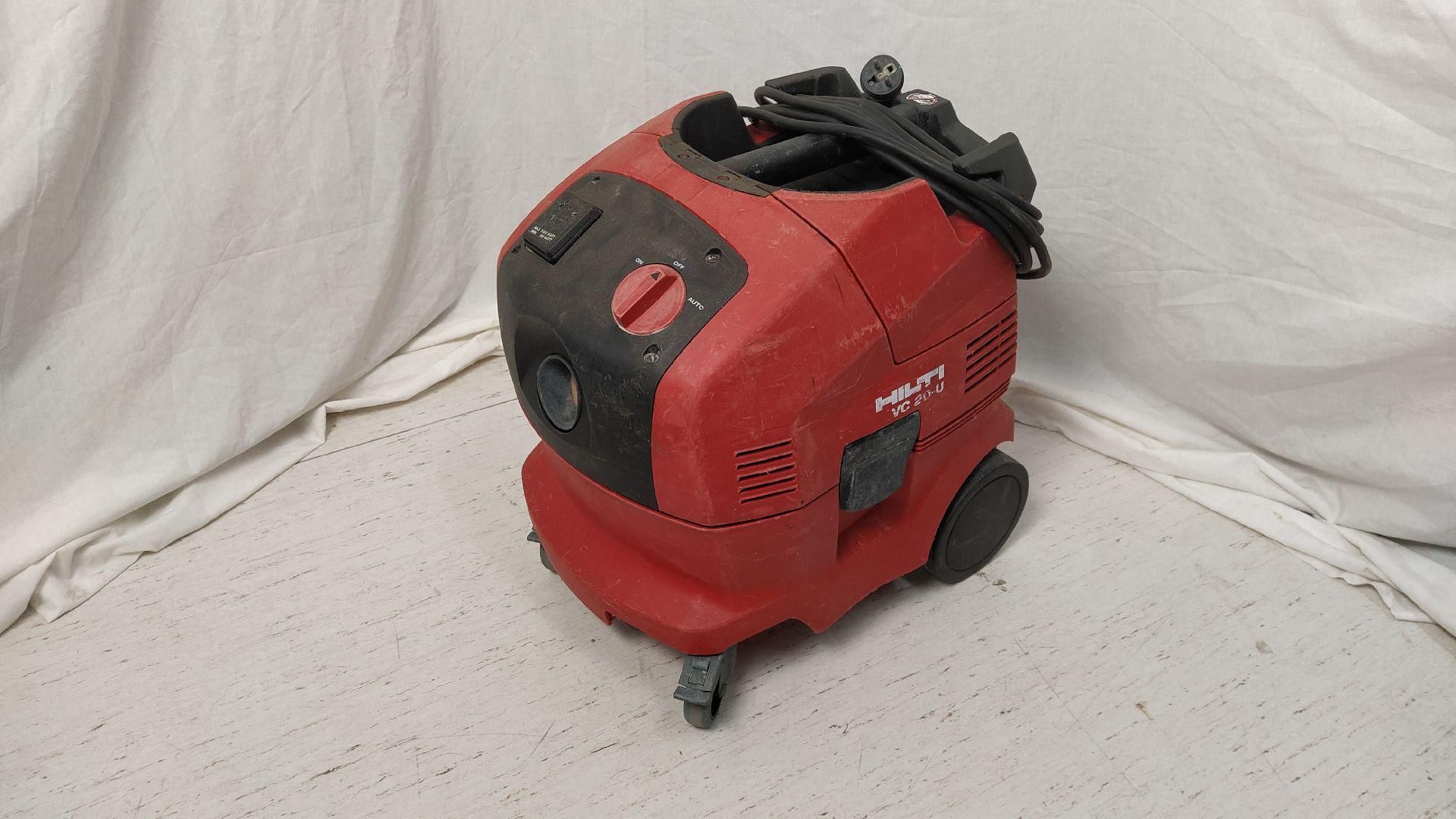 Null Vacuum cleaner HILTI VC 20-U, without accessory
Untested material, sold as &hellip;