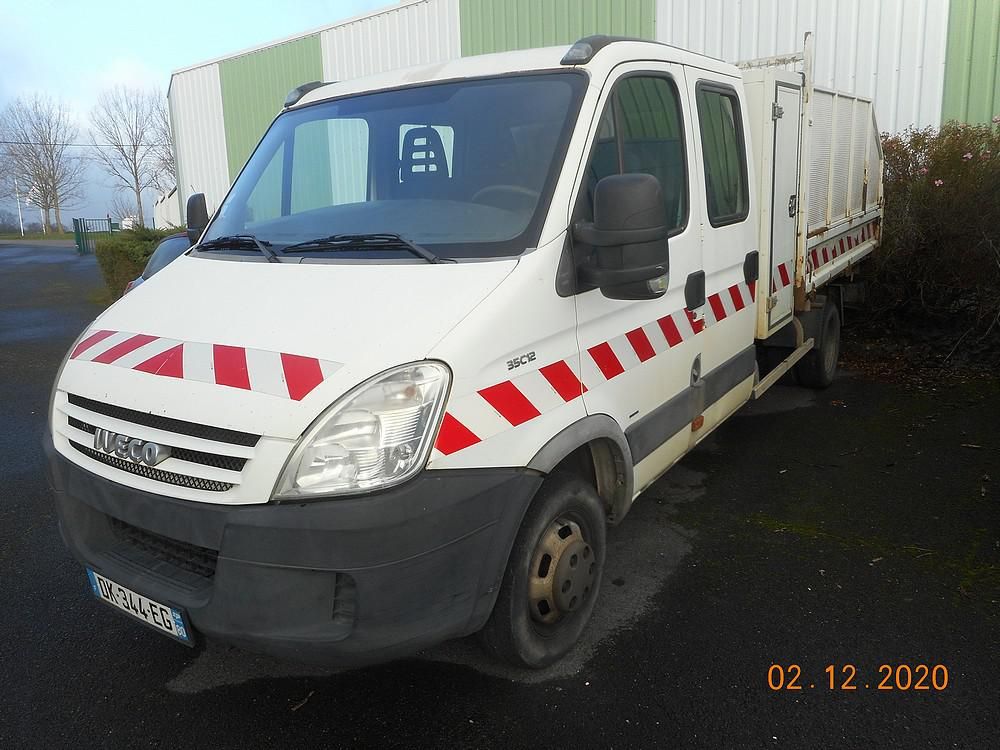 Null [RP] 
	 
[RESERVE PRO] CAMIONNETTE IVECO daily III 35C12D 2.3 TD 116 CV, 7 &hellip;