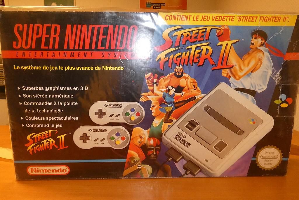 Null Console de jeux Super NINTENDO STREET FIGHTER II. Visites et enlèvement uni&hellip;