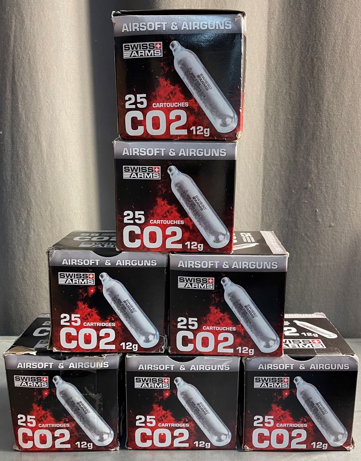 Null Lot de 7 boites de 25 cartouches CO2 12gr SWISS ARMS - vendu neuf - photo c&hellip;