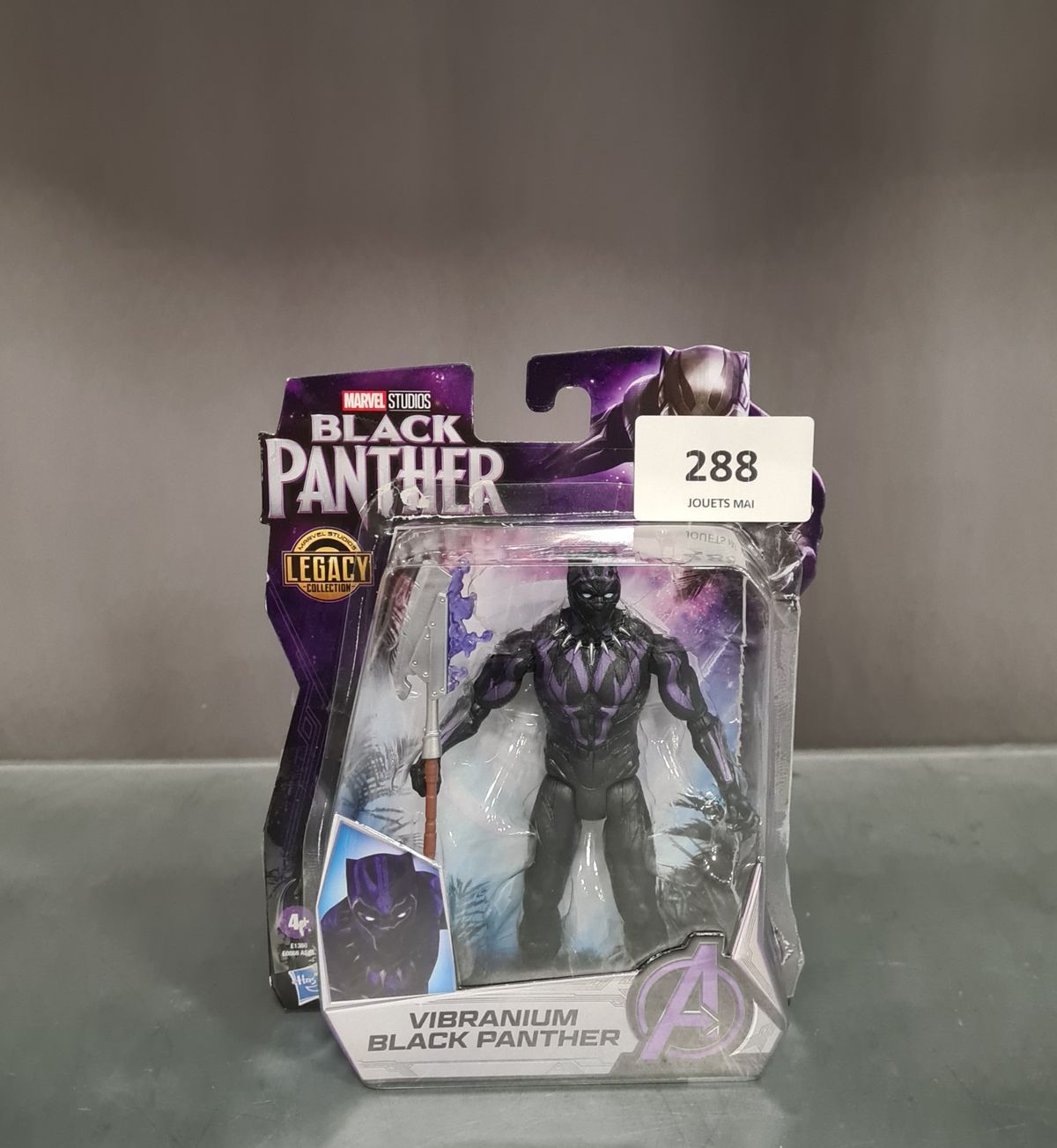 Null Figurine Black Panther - Vibranium - vendu neuf avec défaut d'emballage pos&hellip;