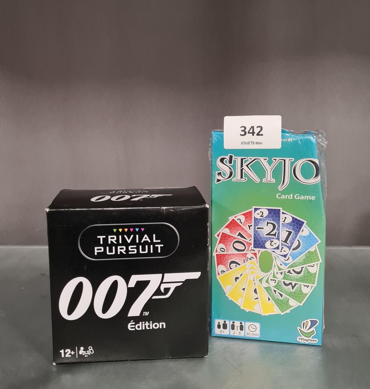 Null Lot de 2 jeux de société : Trivial pursuit 007 édition / SKYJO- vendu neuf &hellip;