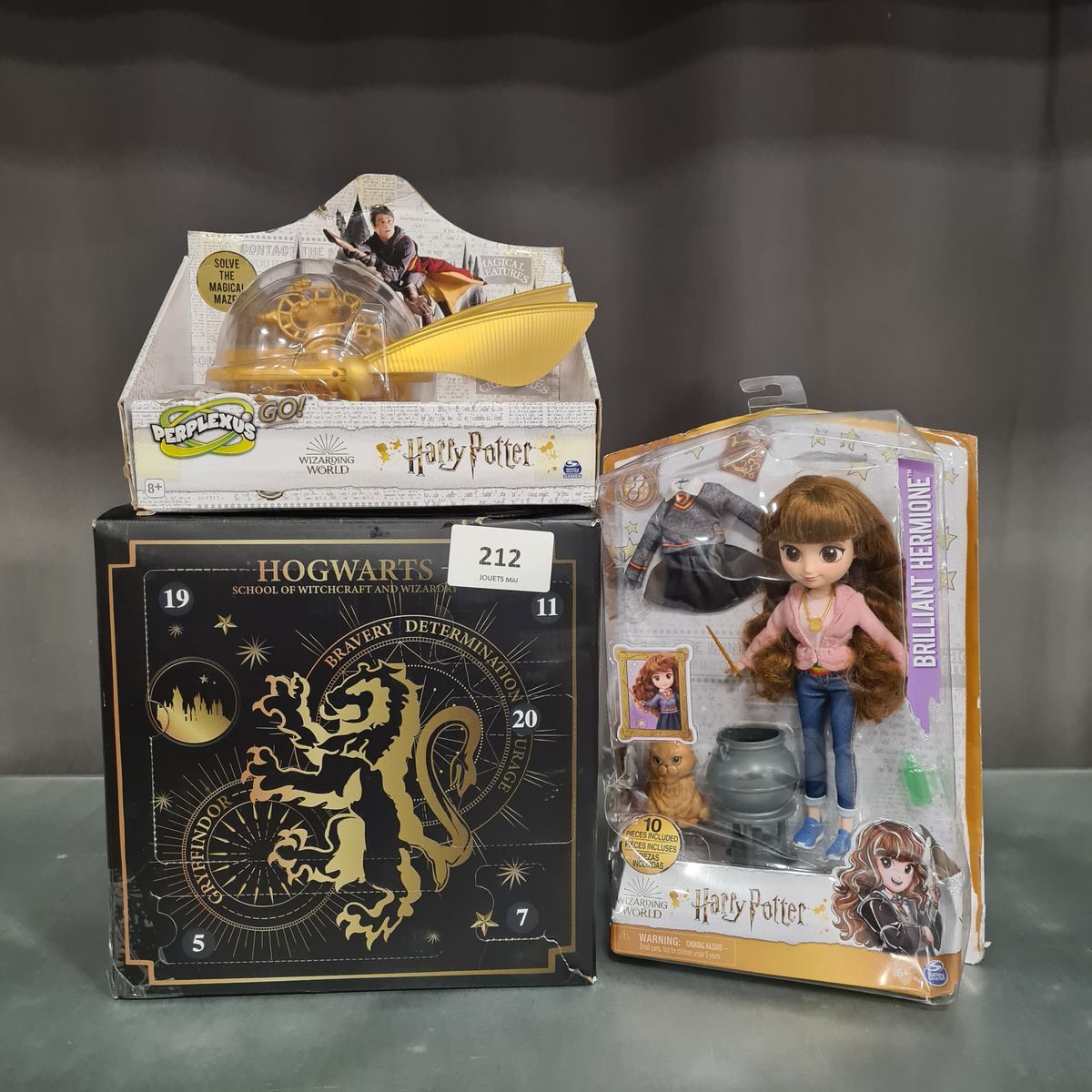 Null Lot de 3 pces HARRY POTTER : Calendrier de l'avent / Perplexus / Coffret fi&hellip;