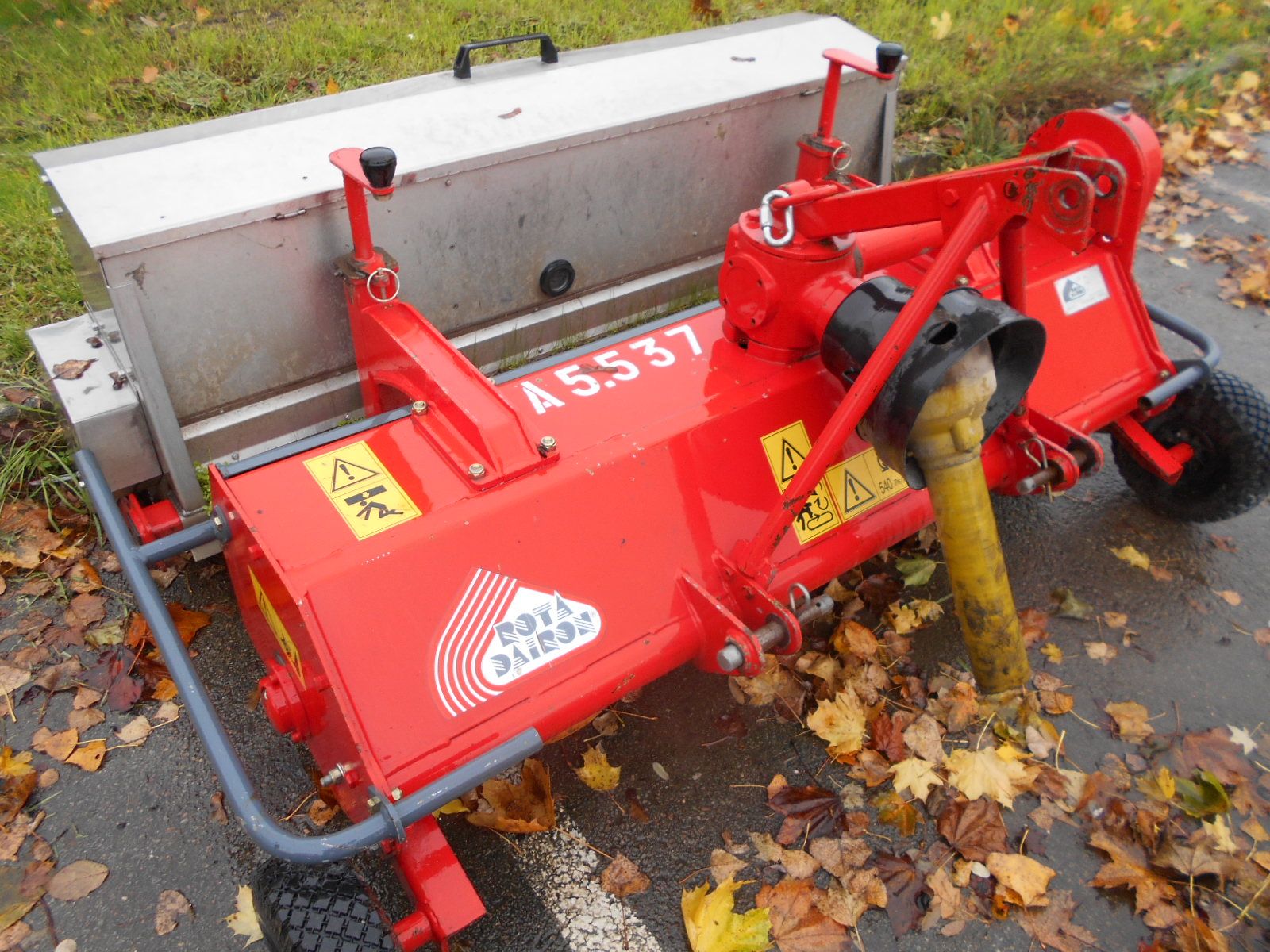 Null [RP] For professionals only
 
	 DAIRON CR140 seed drill, serial number 1225&hellip;