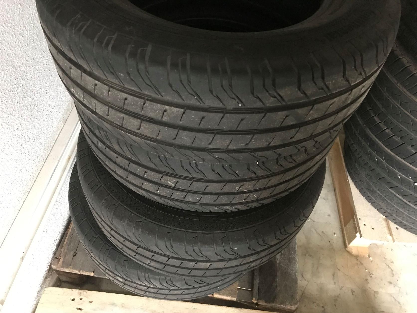Null Lot 1 - 4 CONTINENTAL summer tires type ContiVanContact 200 (size 225/65 R1&hellip;