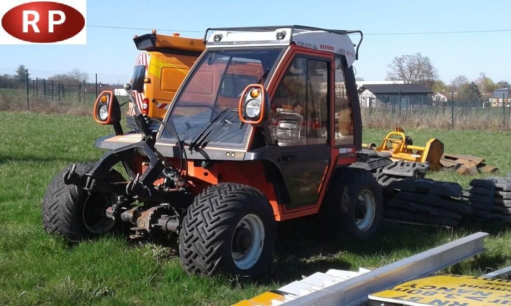 Null [RP] [Réservé Professionnels] Tracteur de manutention REFORM WERKE Metrac H&hellip;