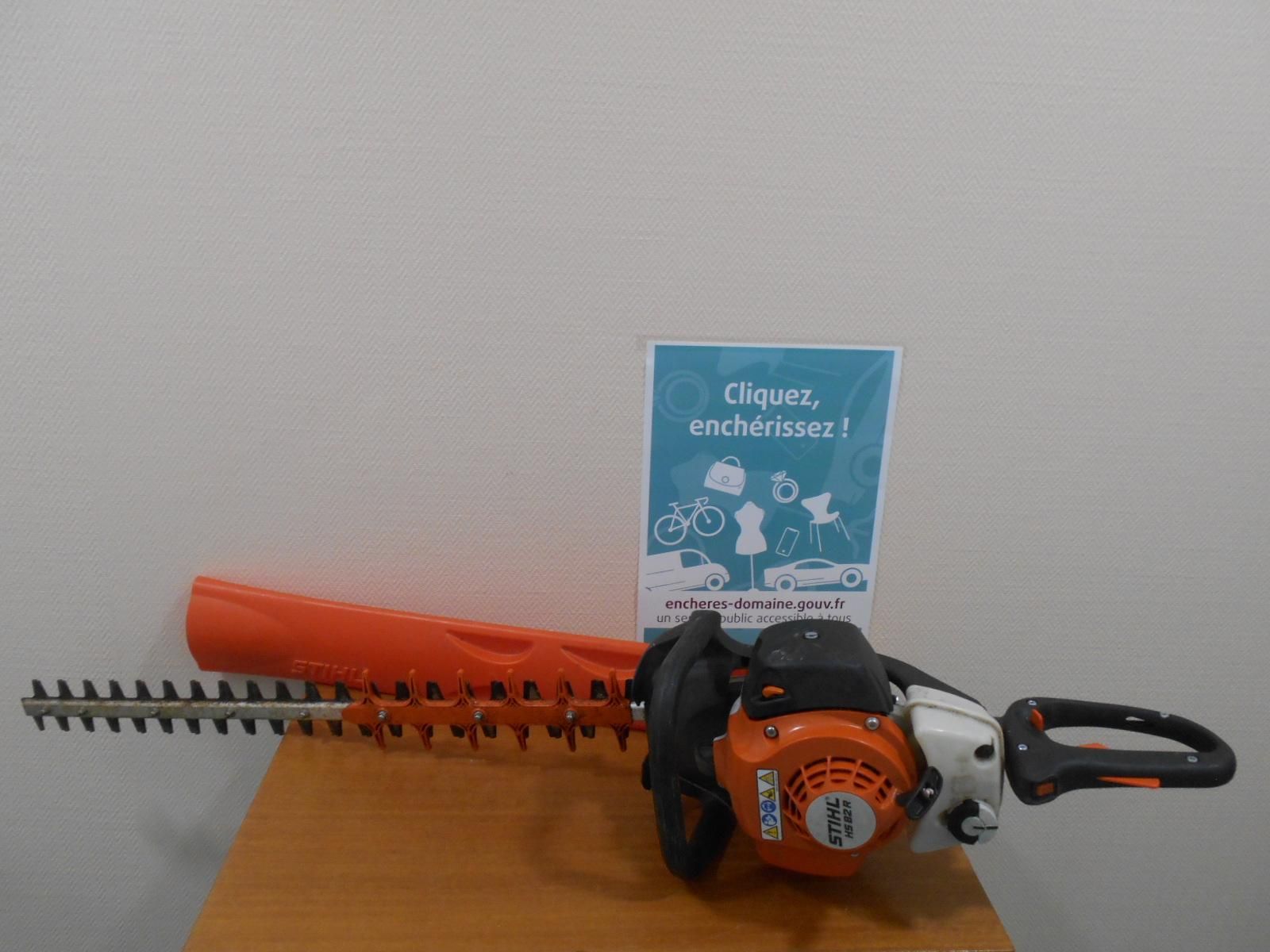 Null Set of tools consisting of an EINHELL trimmer with battery, a STIHL hedge t&hellip;