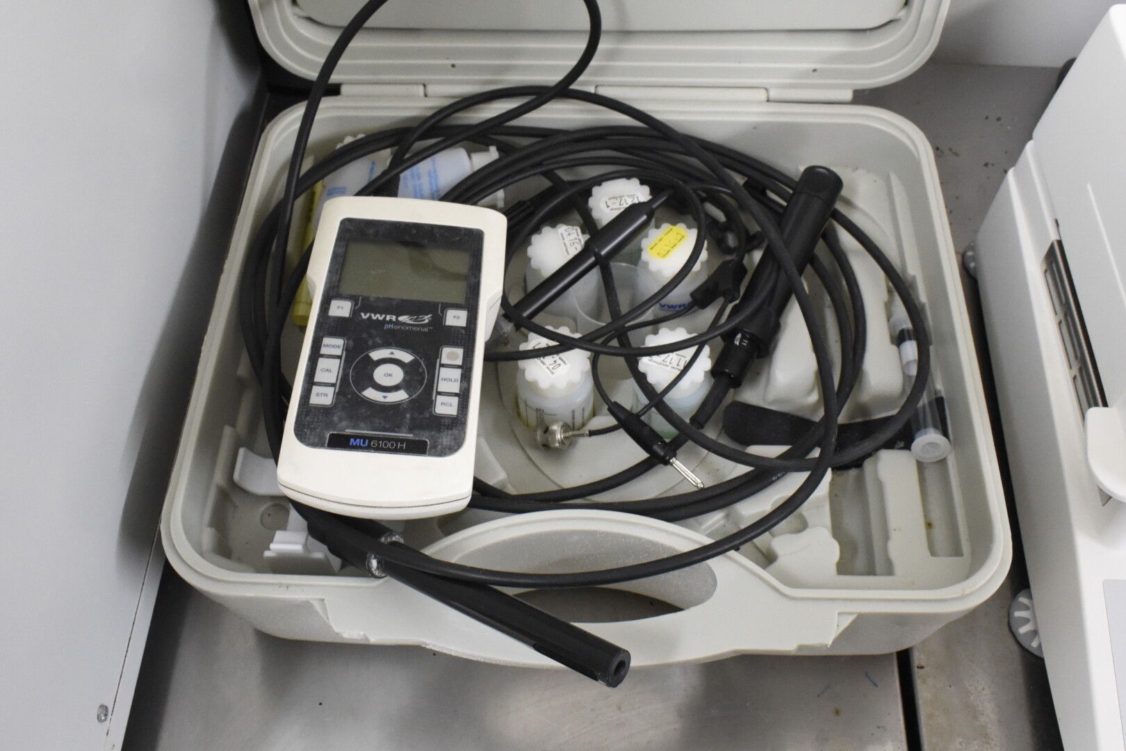 Null 
Multimètre (pH/conductivité/oxygène dissout) portable VWR PH Enomenal MU61&hellip;