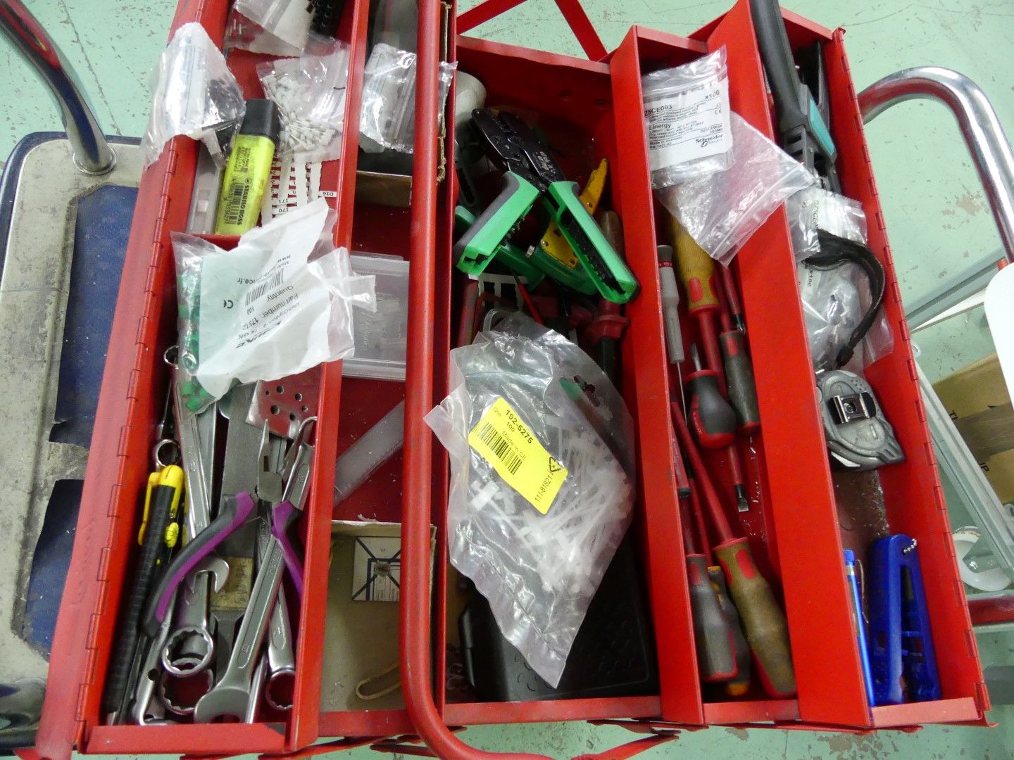 Null CART WITH TOOLBOX