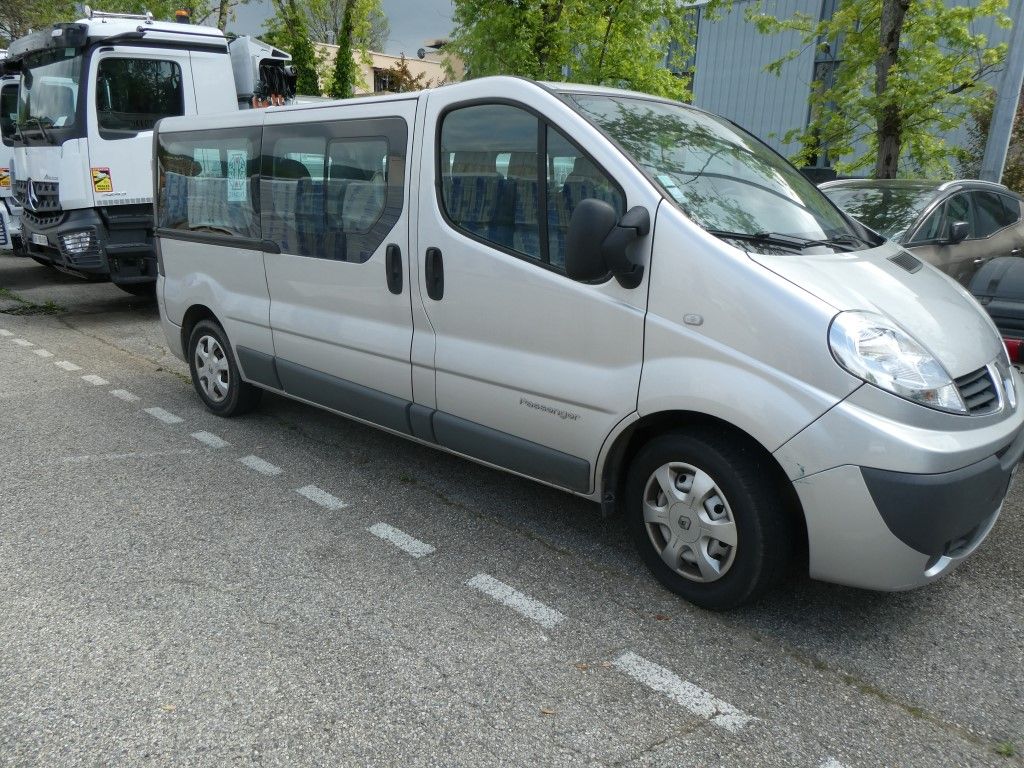RENAULT TRAFIC PASSENGER 28/04/2014
1328669
1 CLES
LEGAL FEES