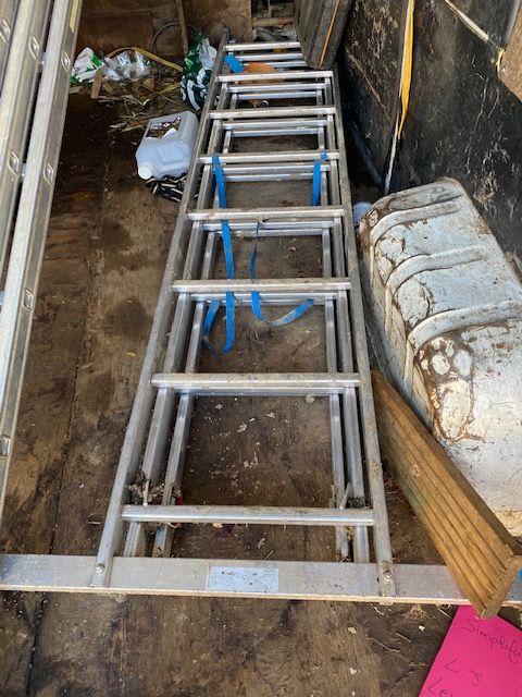 Null 1 Aluminium ladder with 3 strands, max. Height 4.80 meters