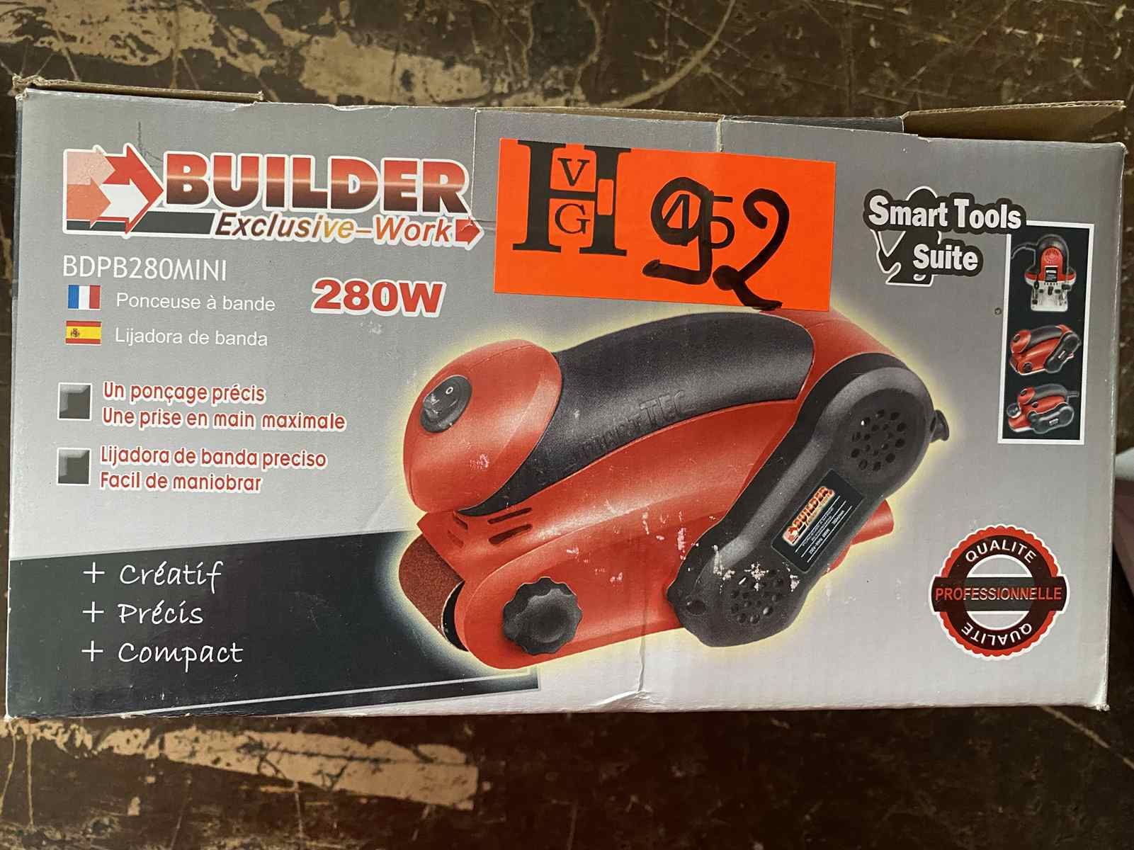 Null 
B*045 - EXCLUSIVE WORK 280 WATT BELT SANDER - 
NEW ITEM