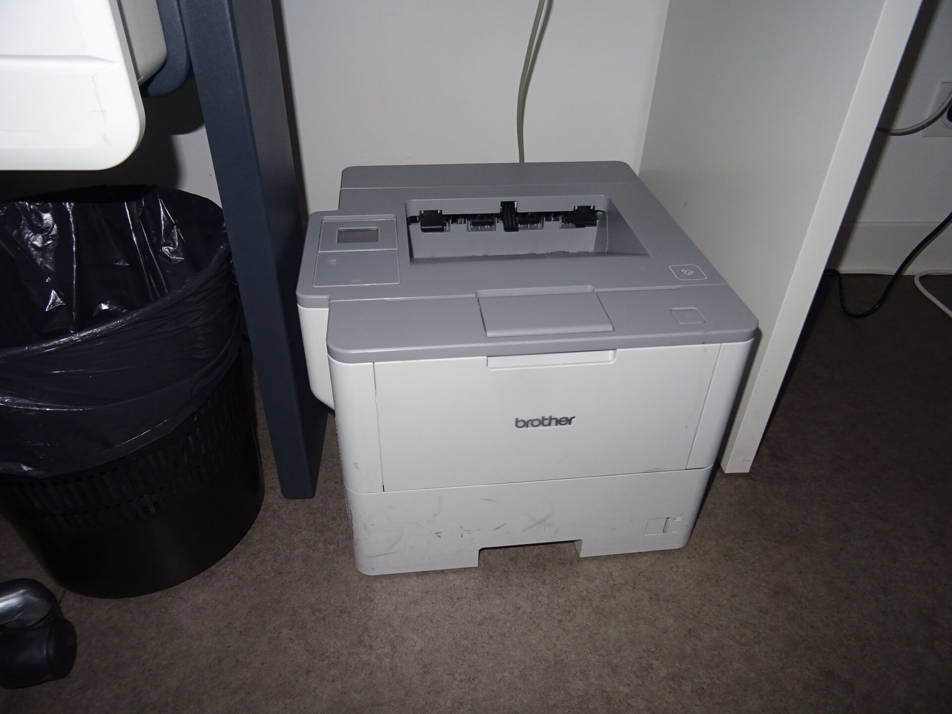 Null 1 Brother HL6400 printer