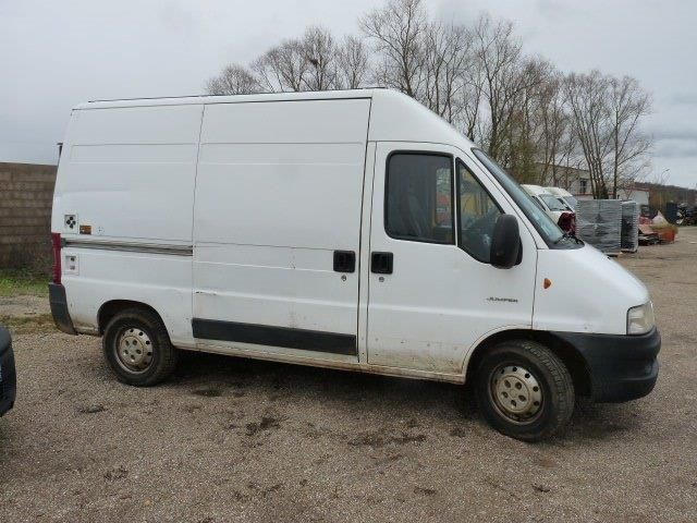 Null Citroën Jumper van fitted with Dhollandia hatchback, registration number BV&hellip;