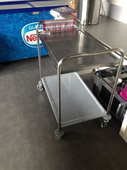 null 2 tables inox mobiles
