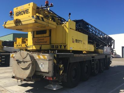 null Marque GROVE Immatriculation CR-717-MM 

Type commercial : GRUE AUTOMOTRICE...