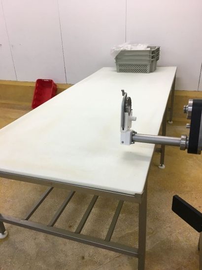 null 1 table inox plateau PVC