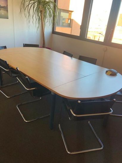null 1 table de réunion 4 éléments imitation bois lamifié

11 fauteuils visiteur...