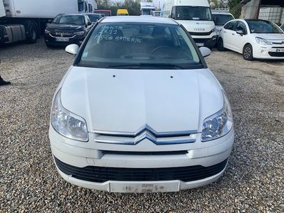 null Marque CITROEN Immatriculation 906CYX38 

Type commercial : C4

Date de mise...