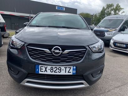null Marque OPEL Immatriculation EX-829-TZ 

Type commercial : CROSSLAND X

Date...