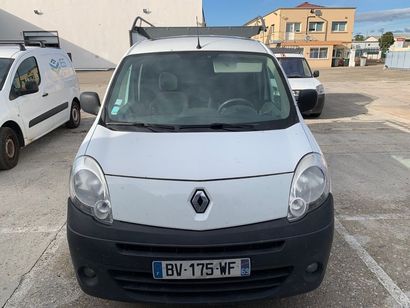 null Marque RENAULT Immatriculation BV-175-WF* 

Type commercial : KANGOO

Date de...