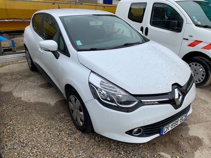 null Marque RENAULT Immatriculation CR-898-BC 

Type commercial : CLIO

Date de mise...