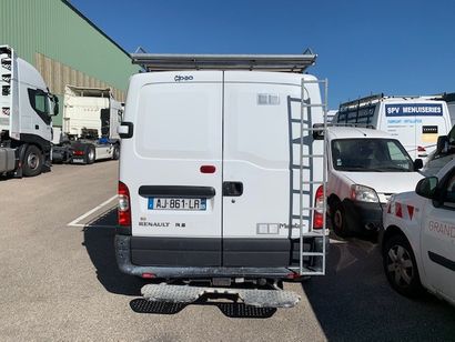 null Marque RENAULT Immatriculation AJ-861-LR 

Type commercial : MASTER 2008

Date...