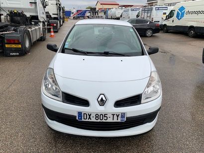 null Marque RENAULT Immatriculation DX-805-TY 
Type commercial : CLIO III ES 1,2
Date...