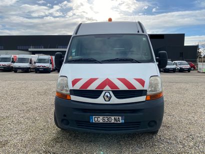 null Marque RENAULT Immatriculation CC-630-NA 

Type commercial : MASTER 2008

Date...