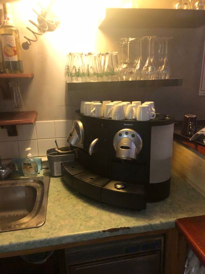 null 1 machine à café NESPRESSO