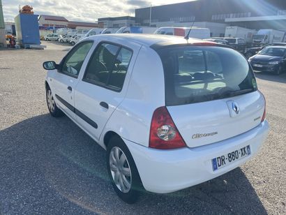 null Marque RENAULT Immatriculation DR-880-XK 

Type commercial : CLIO GPL

Date...