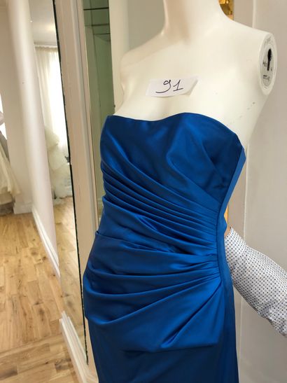null 1 robe de mariée greko bleu satin bleu T36