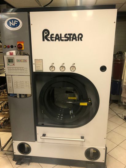 null 1 machine à lavage à sec REALSTAR KT343

année 2013

n°de série 91154/0049

Vendu...