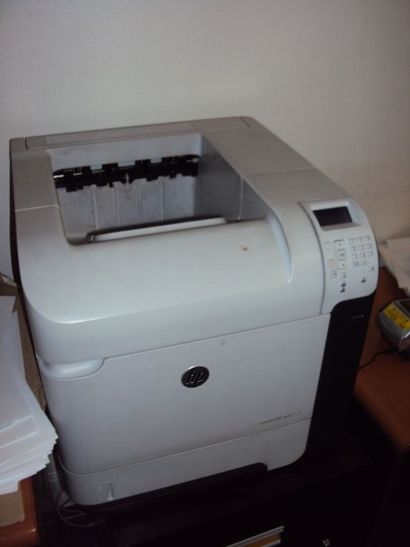 null 1 imprimante HP Laserjet 1022n
1 imprimante HP Laserjet 1160 (HS)
1 imprimante...