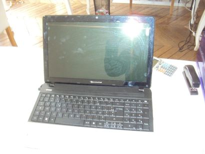 null 1 M.O portable ACER type AAB70
1 M.O. portable PACKARD BELL Easy TE 11
2 M.O....
