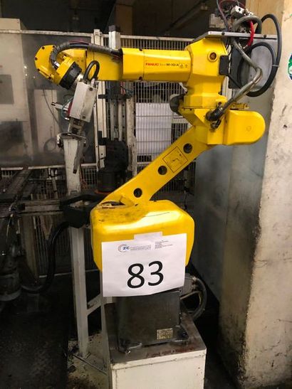 null 1 robot de sortie de calibrage

FANUC M101A

Avec pad

1 centrale de pilotage...