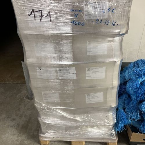 Null Full pallet of blue PEMB sheets 700/1000