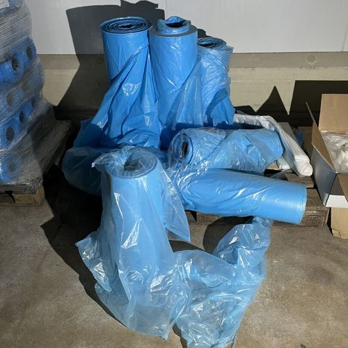 Null Batch of sheets in rolls and plastic sheets in the state + adhesives, we ad&hellip;