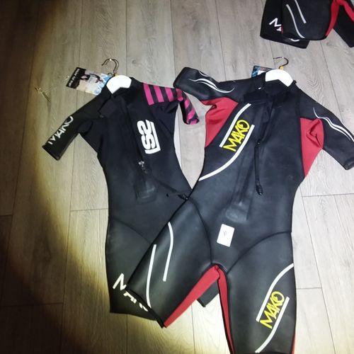 Null 2 MAKO suits SIZE M and S